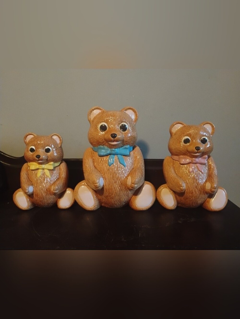 Vintage Ceramic Teddy Bear Canisters Set of 3 Family Bows Retro Kitsch 1980s